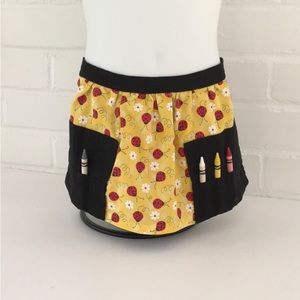 Girls Play Apron, Crayon Apron, Girls Apron, Craft Apron